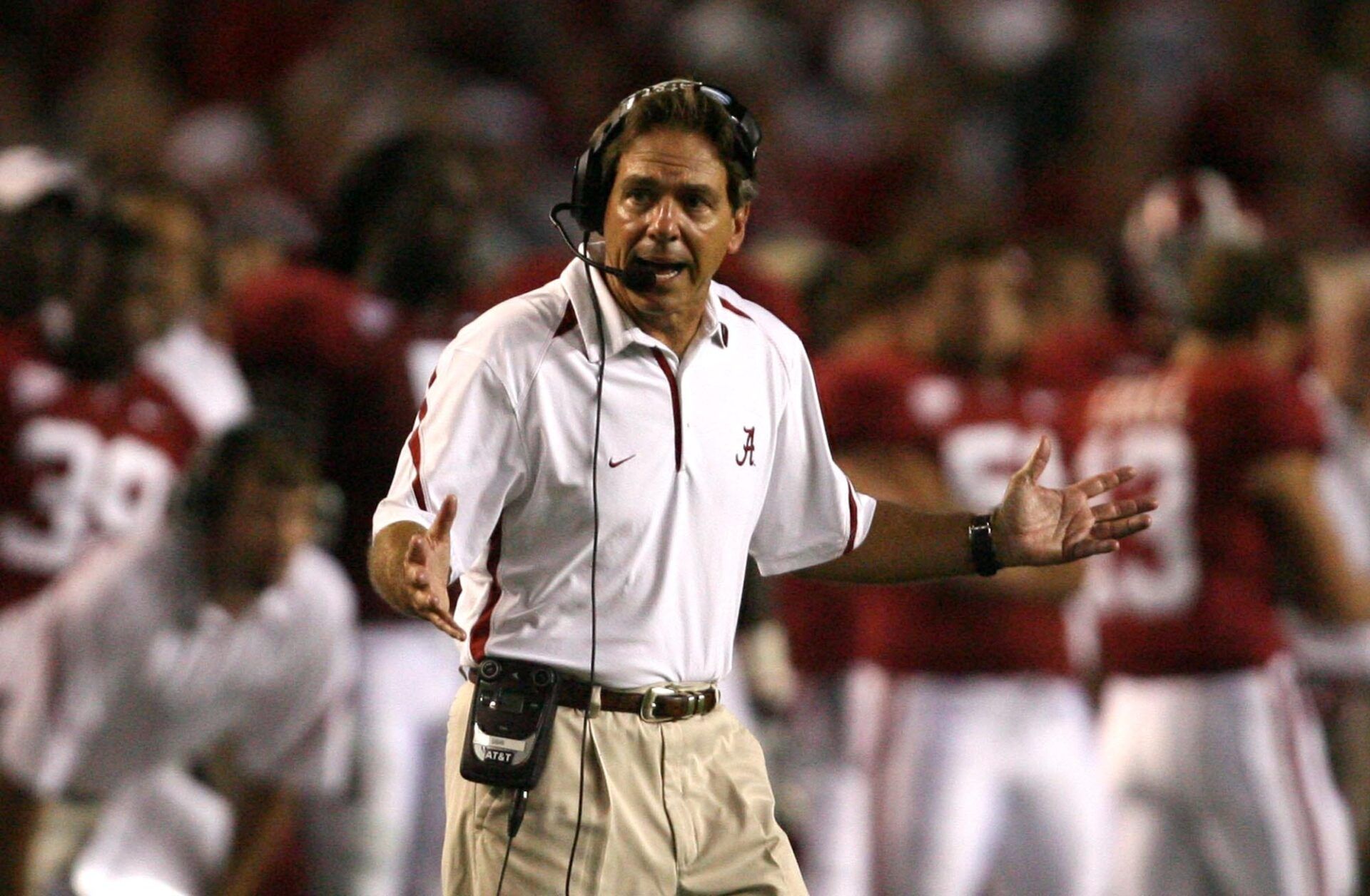 9-11-2010 -- Tuscaloosa, Ala -- Alabama Coach Nick Saban reacts in the fourth quarter at Bryant-Denny Stadium on Saturday night Sept. 11, 2010. Alabama beat Penn State by a score of 24-3. (Robert Sutton / The Tuscaloosa News) IMAGN