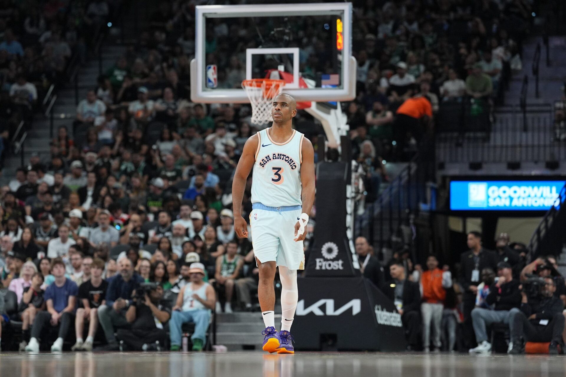 San Antonio Spurs guard Chris Paul (3) looks up in the first half against the Boston Celtics at Frost Bank Center.