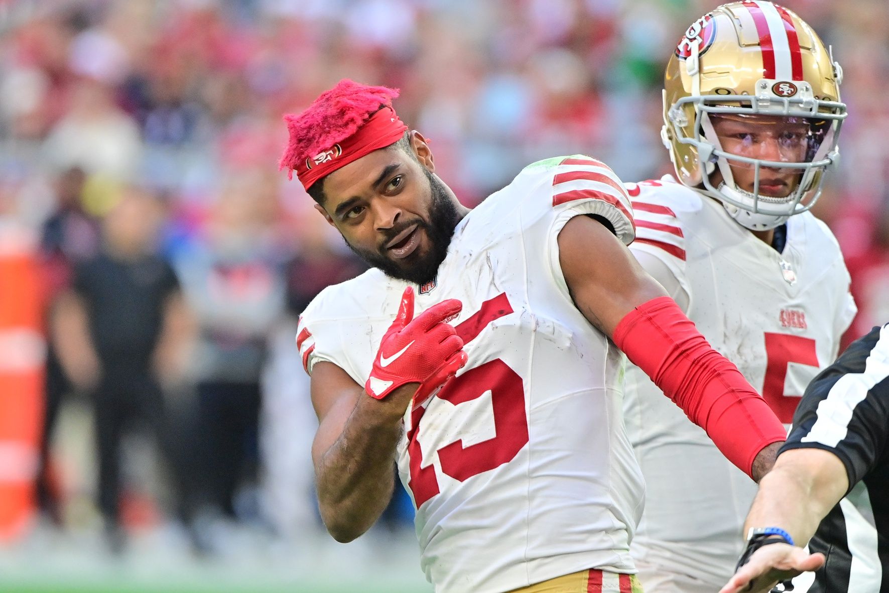 San Francisco 49ers wide receiver Jauan Jennings (15) reacts in the first half prior to being ejected from the game against the Arizona Cardinals at State Farm Stadium.