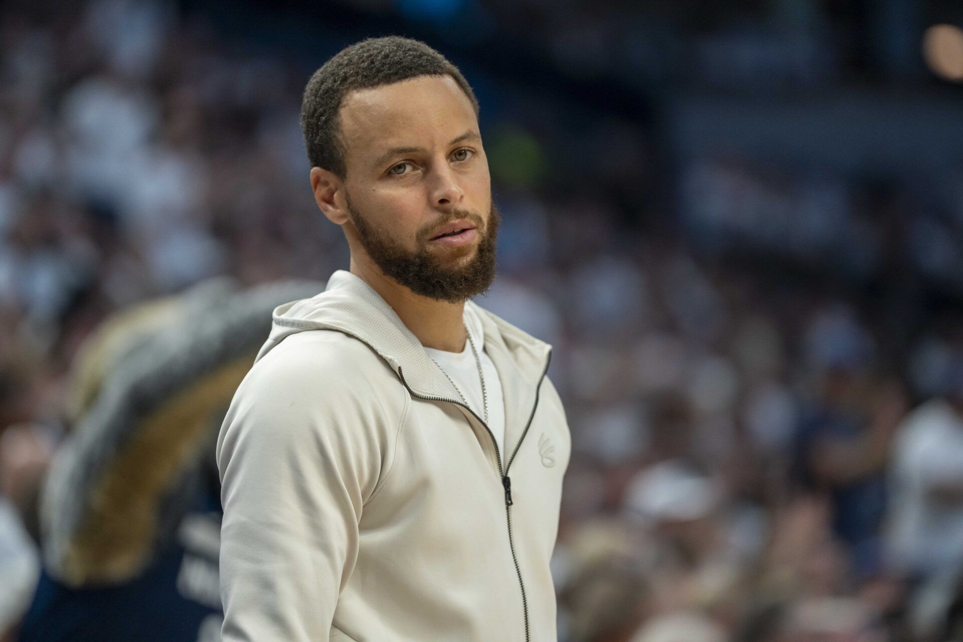 Golden State Warriors guard Stephen Curry (30) looks on against the Minnesota Timberwolves in the second half during game five of the second round for the 2025 NBA Playoffs at Target Center.