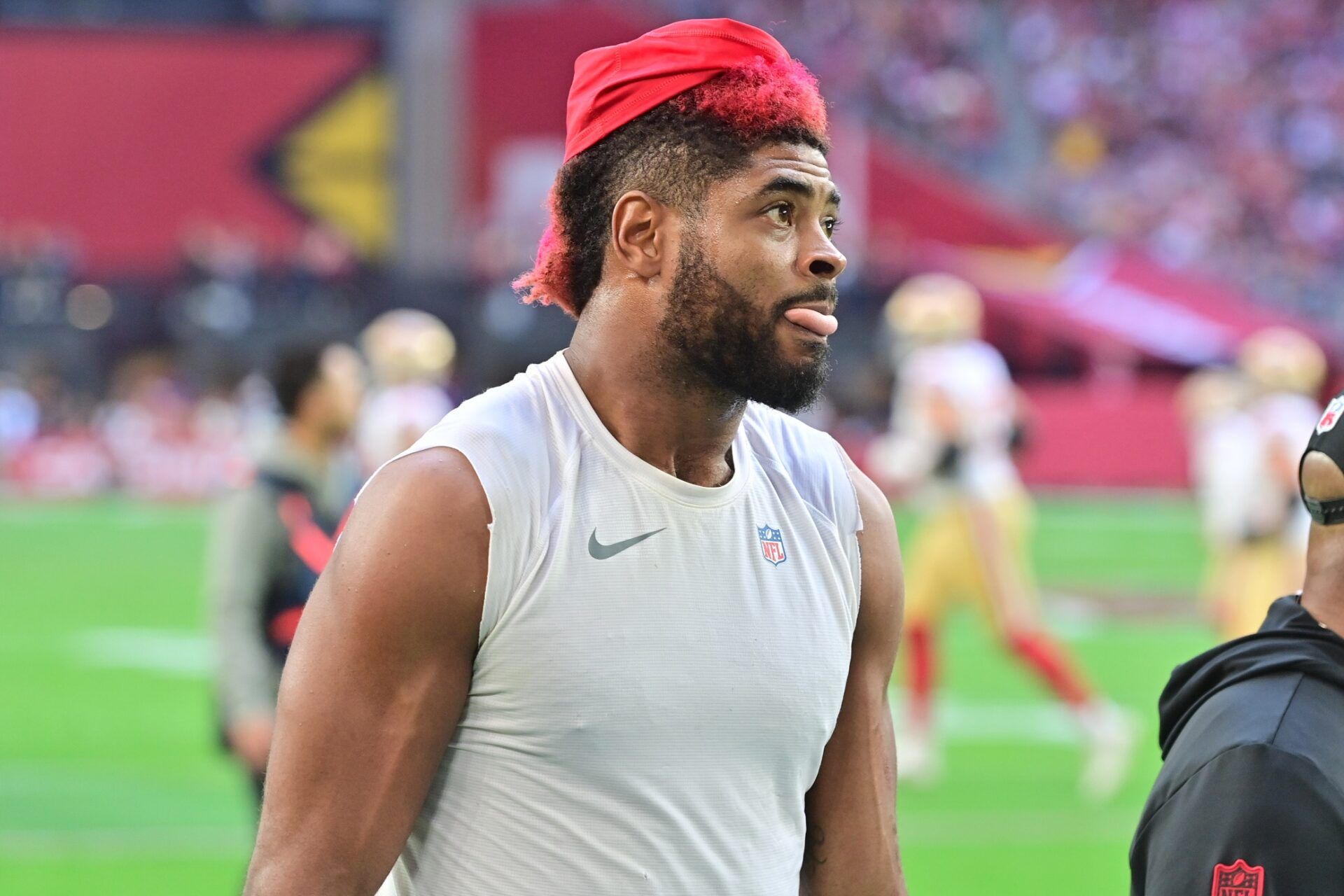 San Francisco 49ers wide receiver Jauan Jennings (15) is ejected in the first half against the Arizona Cardinals at State Farm Stadium.