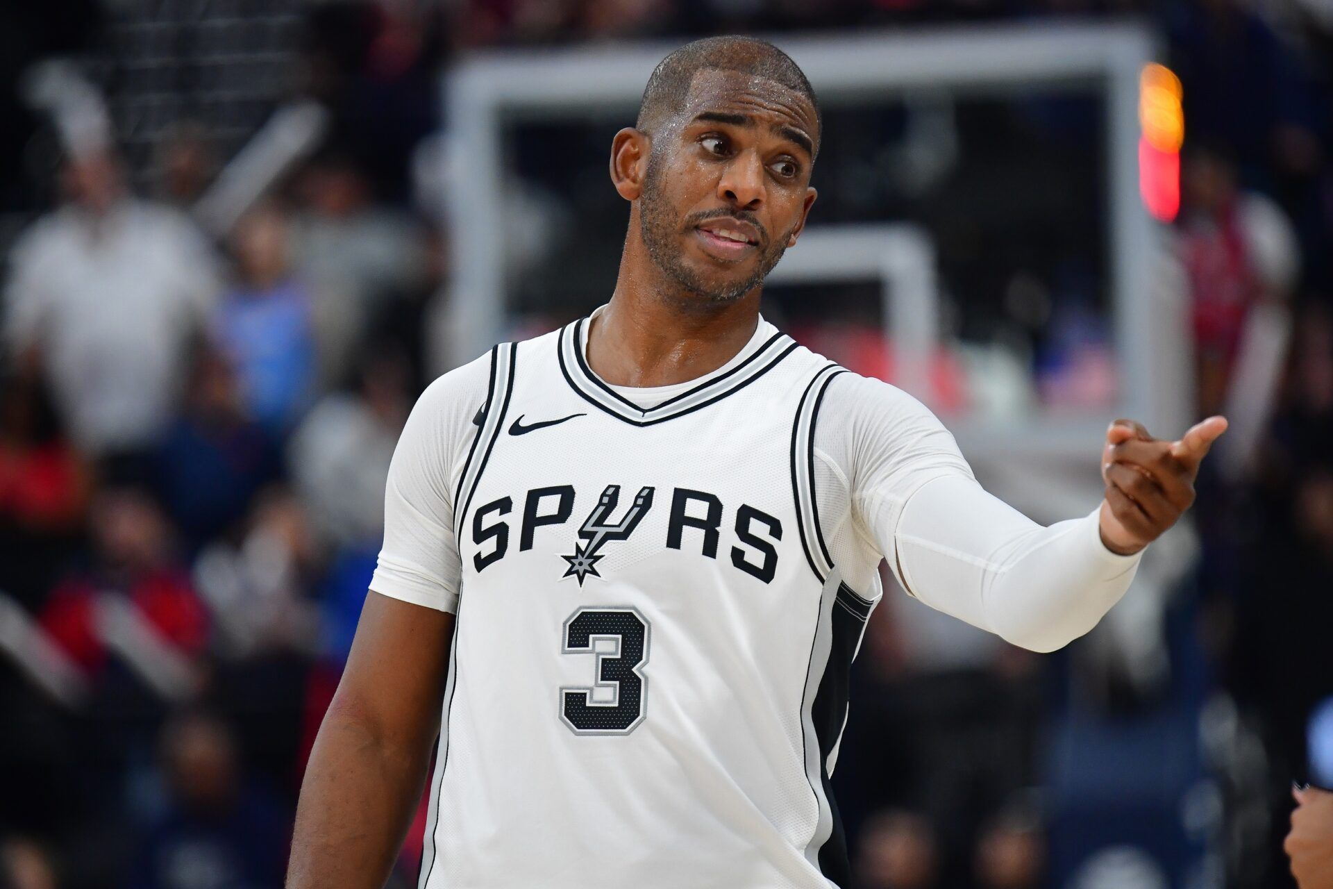 San Antonio Spurs guard Chris Paul (3) reacts during the second half at Intuit Dome.