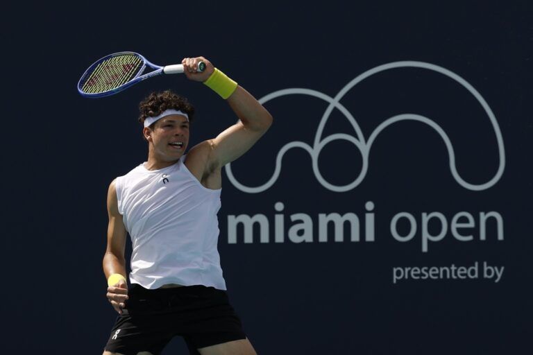 Ben Shelton (USA) hits a forehand against Colton Wong (HKG)(not pictured) on day five of the Miami Open at Hard Rock Stadium.