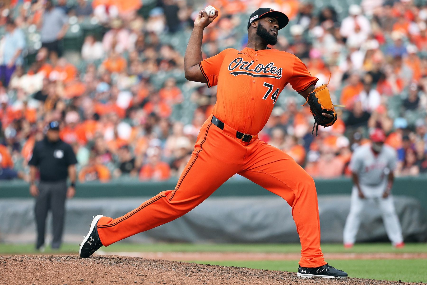 Baltimore Orioles pitcher Félix Bautista (74) throws during the ninth inning against the Los Angeles Angels at Oriole Park at Camden Yards.