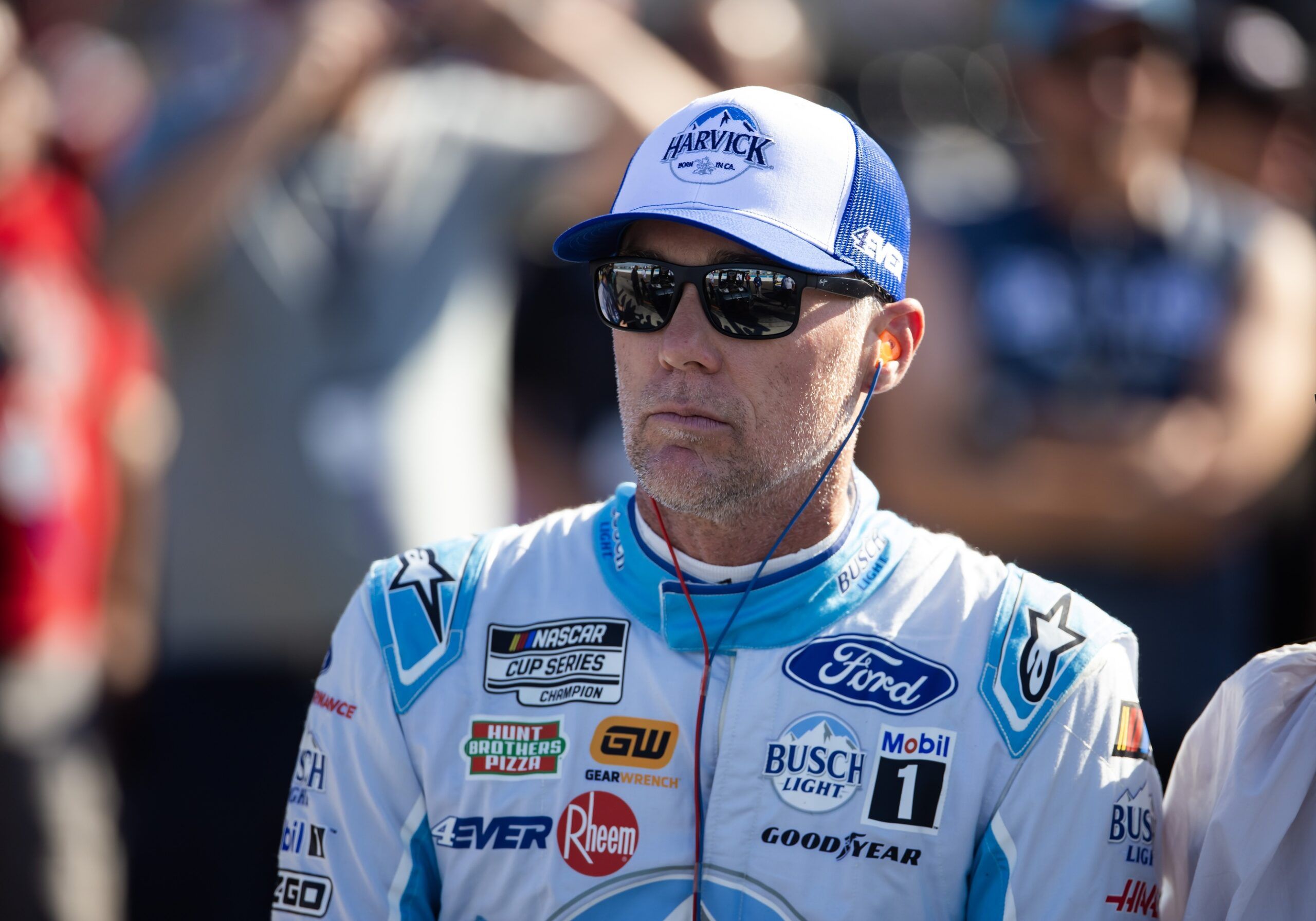 Kevin Harvick Reveals the Perfect 3-Word Fix for NASCAR's 2025 In-Season  Challenge Blunder