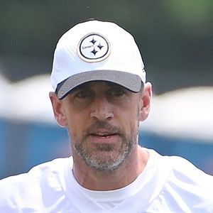Pittsburgh Steelers quarterback Aaron Rodgers (8) stretches during minicamp at their South Side facility.