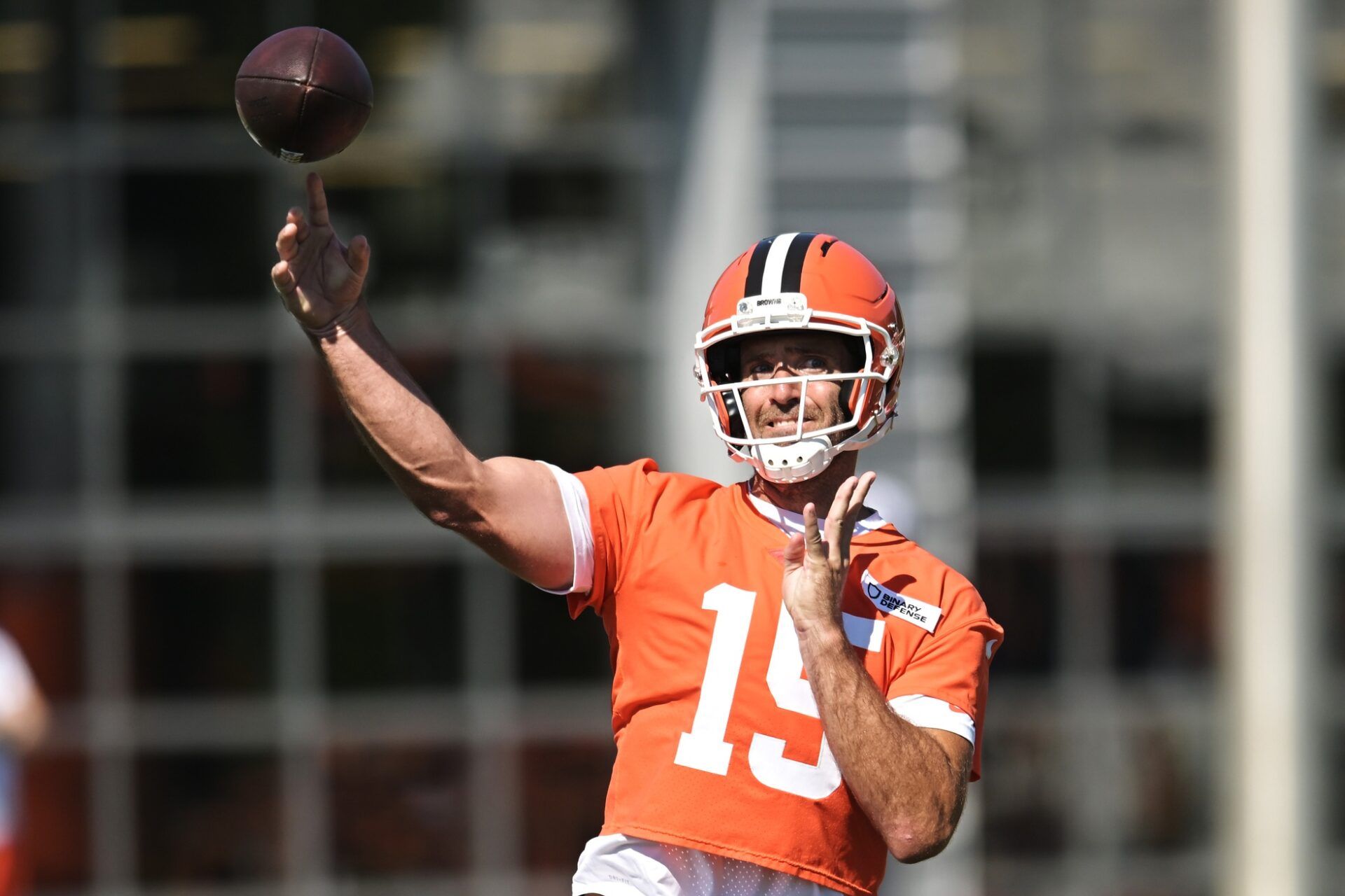 Cleveland Browns quarterback Joe Flacco (15) throws a pass during training camp at CrossCountry Mortgage Campus.