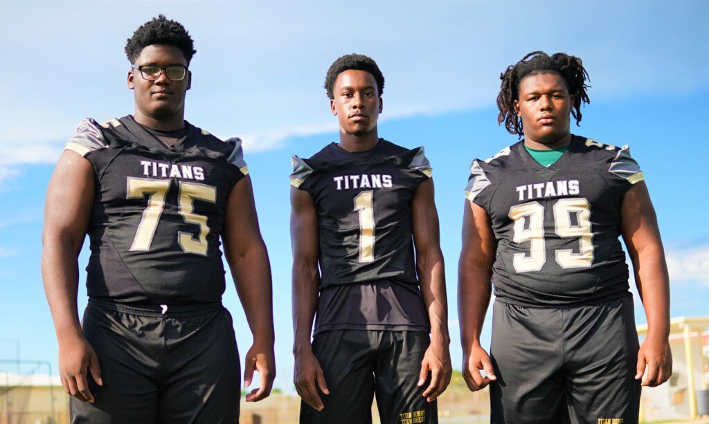 FIU Freshman Shamir Sterlin Gushes Over Jeremiah Smith’s ‘Effortless’ Trait That Makes Him ‘Toughest Competitor’ thumbnail