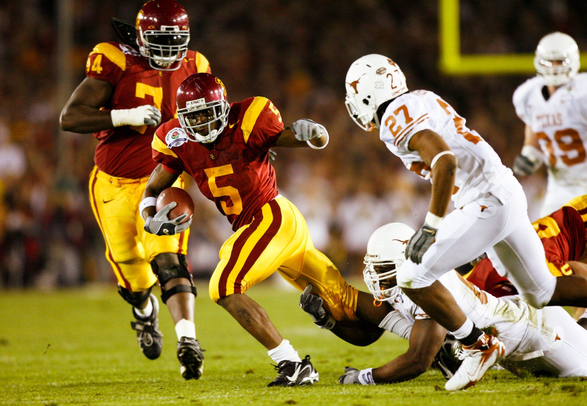 Southern California Trojans running back Reggie Bush (5) in action against the Texas Longhorns during the 2006 Rose Bowl at the Rose Bowl. The Longhorns defeated the Trojans 41-38.