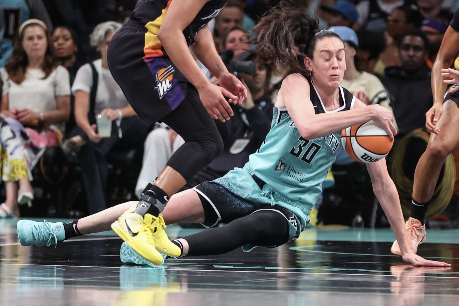 What Happened to Breanna Stewart? Latest Update on Liberty Star Who Left Game vs. Sparks With Concerning Injury