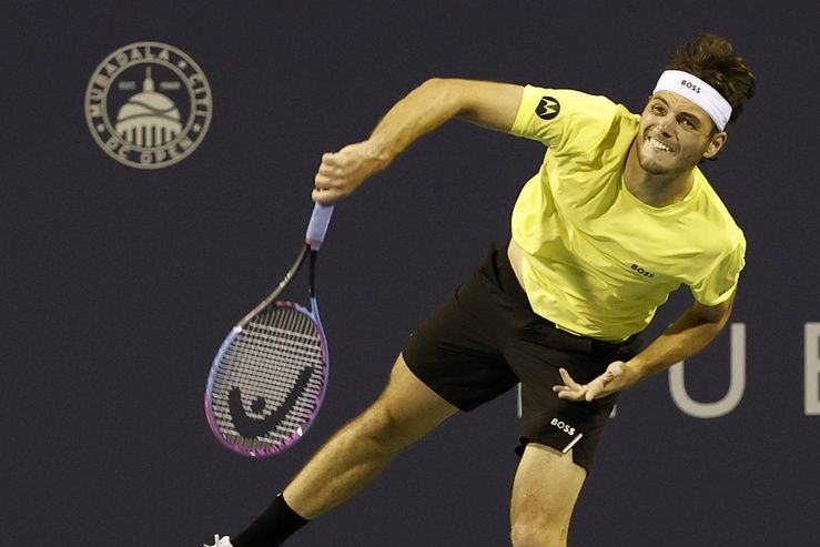 Taylor Fritz (USA) serves against Alejandro Davidovich Fokina (ESP)(not pictured) in a men's singles quarter-final of the Mubadala Citi DC Open at Rock Creek Park Tennis Center.