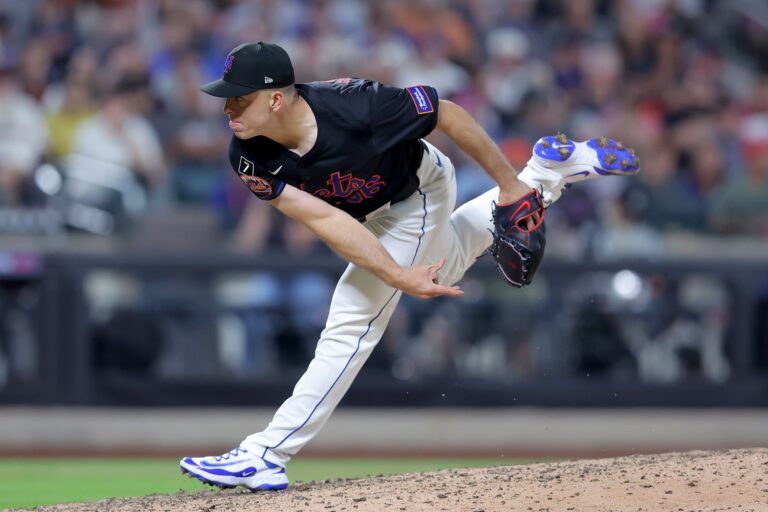 New York Mets relief pitcher Ryan Helsley (56) follows through on a pitch against the San Francisco Giants during the ninth inning at Citi Field.