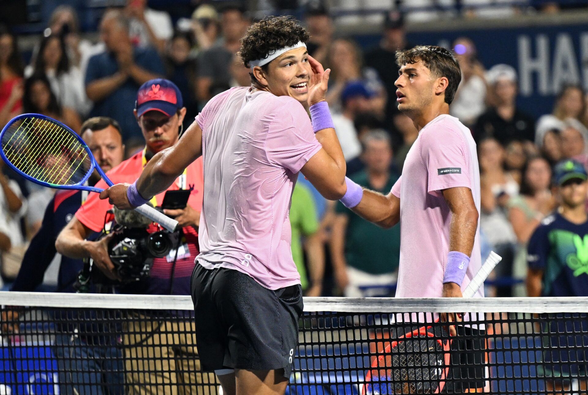 Ben Shelton (USA, left) gestures as he speaks with Flavio Cobolli (ITA) who he defeated during fourth round play at Sobeys Stadium.