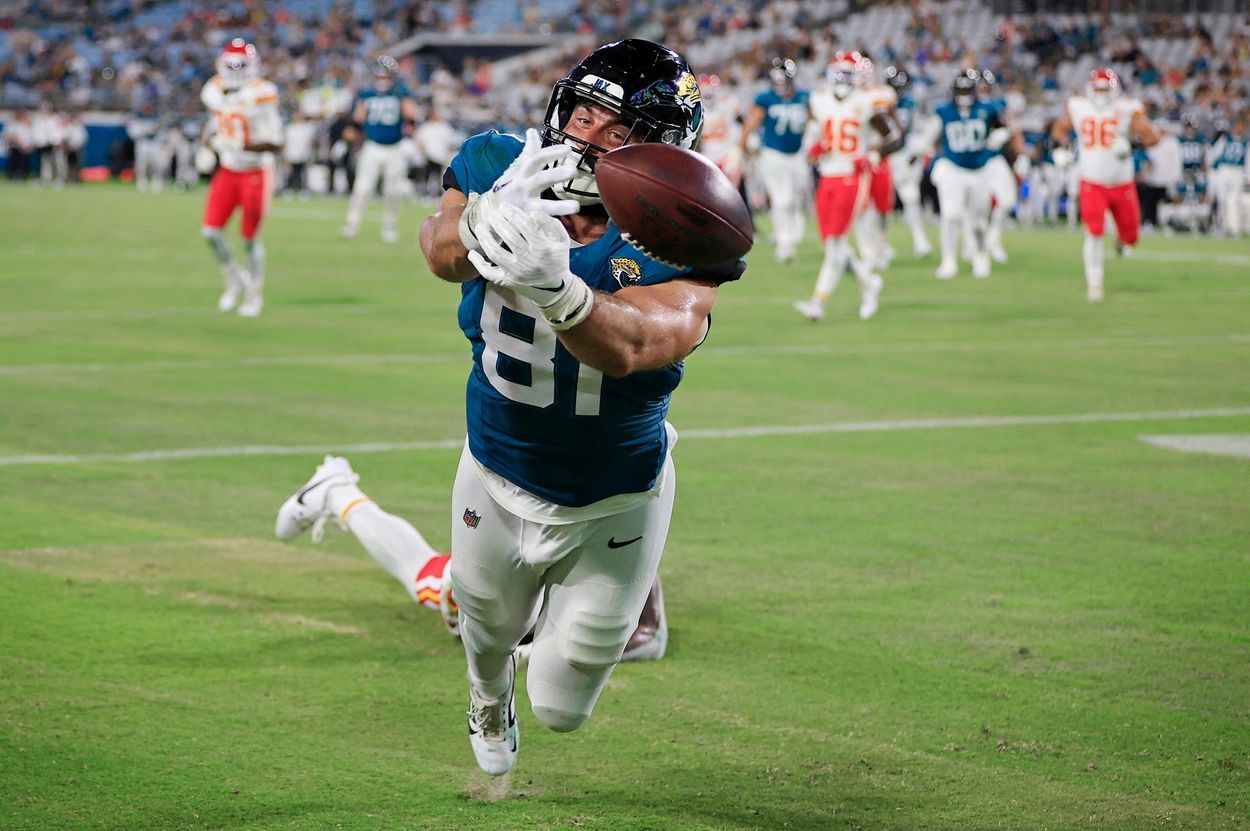 Jacksonville Jaguars tight end Josiah Deguara (81) can’t haul in a touchdown reception against Kansas City Chiefs linebacker Curtis Jacobs (29) during the fourth quarter of a preseason NFL football game Saturday, Aug. 10, 2024 at EverBank Stadium in Jacksonville, Fla. The Jacksonville Jaguars defeated the Kansas City Chiefs 26-13.