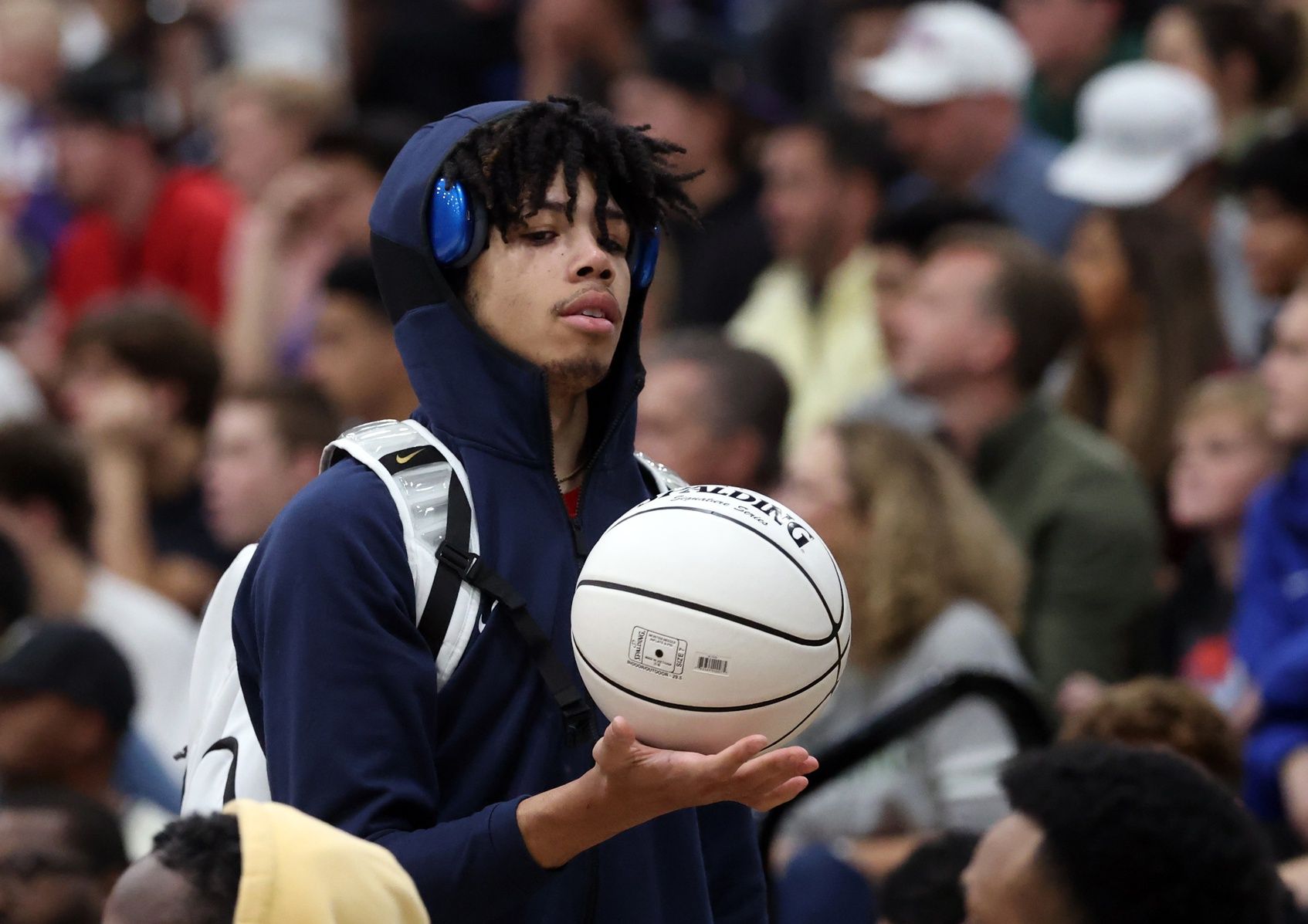 Notre Dame High School (CA) forward Tyran Stokes (4) against Sandra Day O'Connor (AZ) during the Hoophall West High School Invitational at Highland High School.