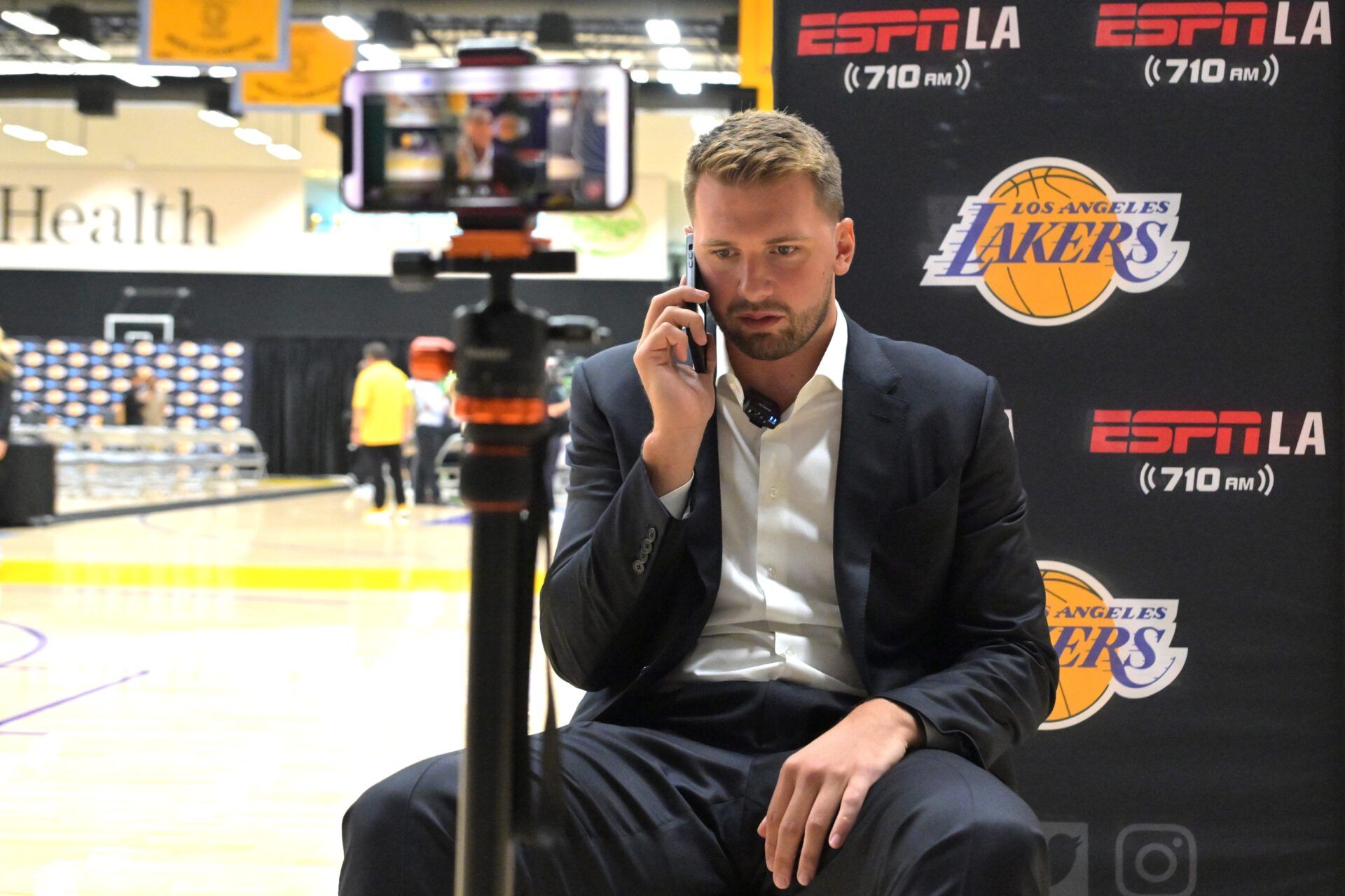 Los Angeles Lakers Luka Doncic (77) is interviewed by ESPN LA radio following a press conference announcing the signing of a 3-year, $165 million contract extension at UCLA Health Training Center.