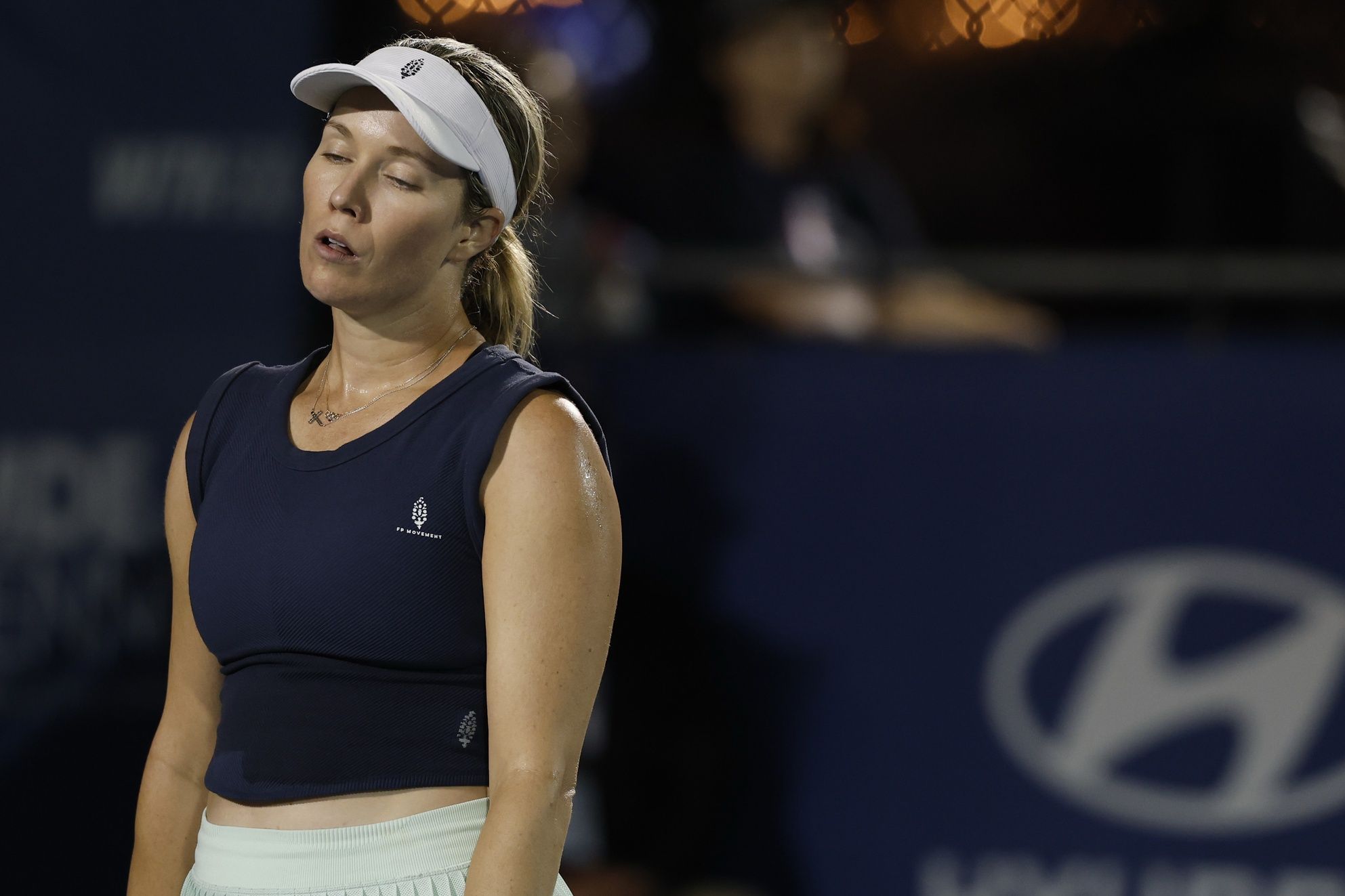 Danielle Collins Yells Toward Team, Breaks Down, Storms Off the Court Without Her Bags in Distressing Cincinnati Open Incident