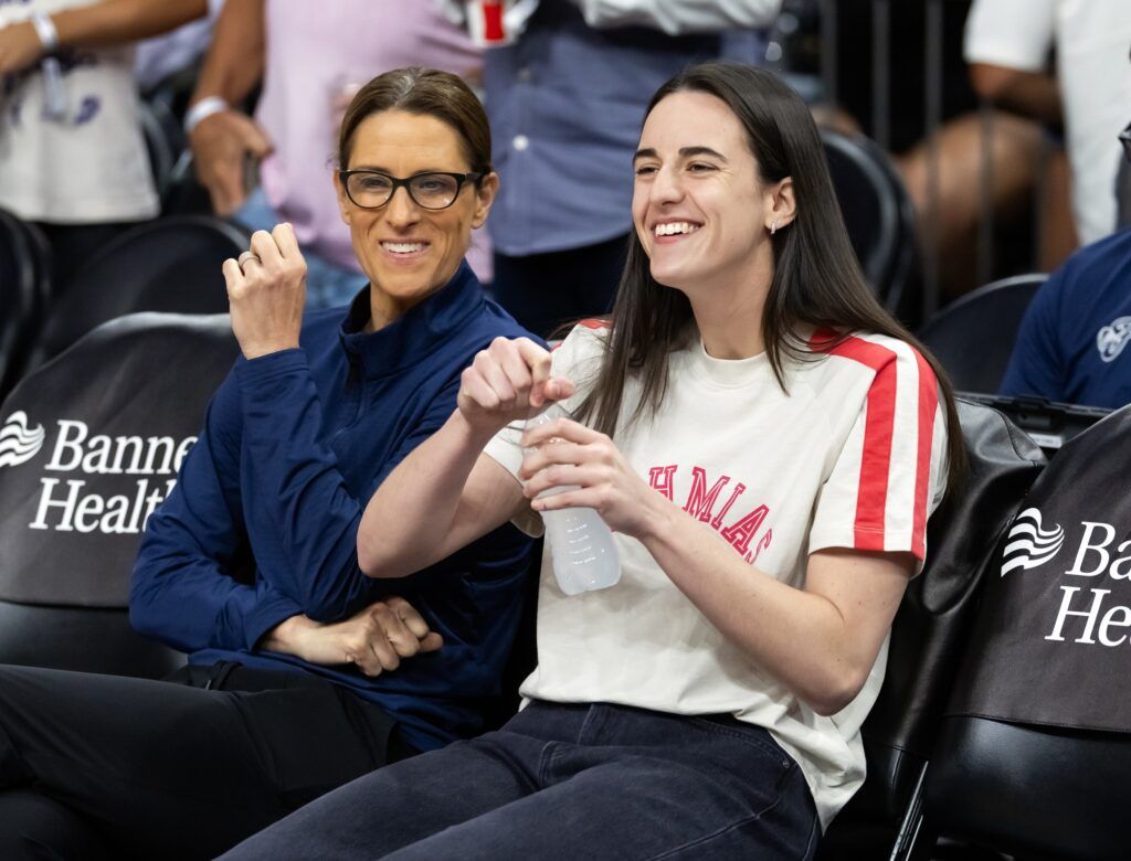 Caitlin Clark Reveals Stephanie White's Reaction to Fever Star's Continuous  Mistakes vs. WNBA Champions