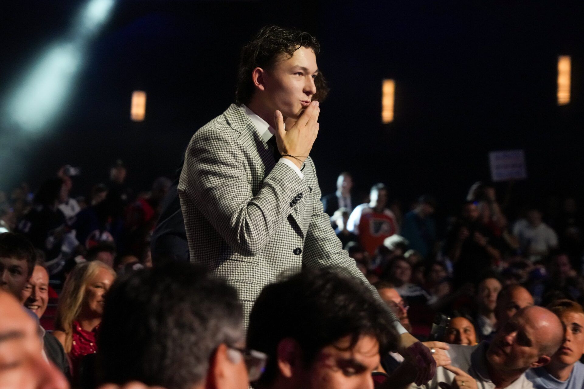 Matthew Schaefer is selected as the first overall pick to the New York Islanders in the first round of the 2025 NHL Draft at Peacock Theater.