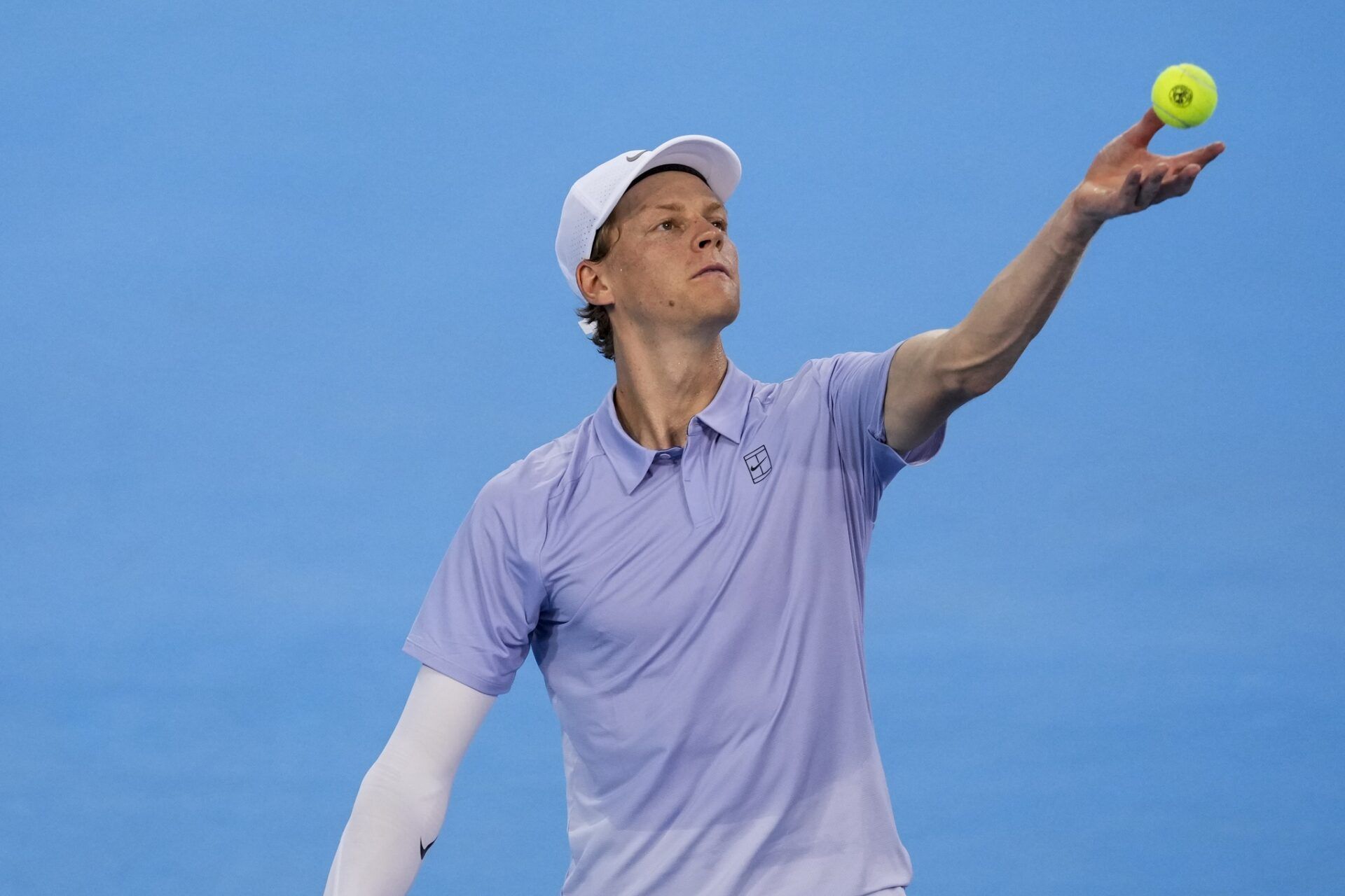 Jannik Sinner (ITA) serves against Gabriel Diallo (CAN) during the Cincinnati Open at the Lindner Family Tennis Center.