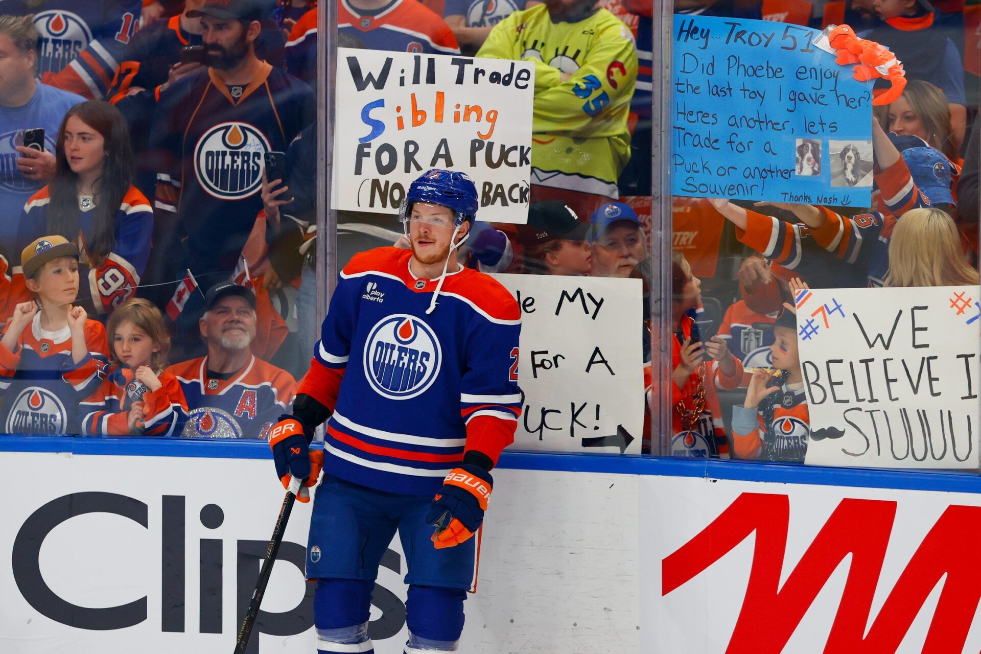 Edmonton Oilers center Trent Frederic (21) skates in warmups before the game between the Dallas Stars and the Oilers in game three of the Western Conference Final of the 2025 Stanley Cup Playoffs at Rogers Place.