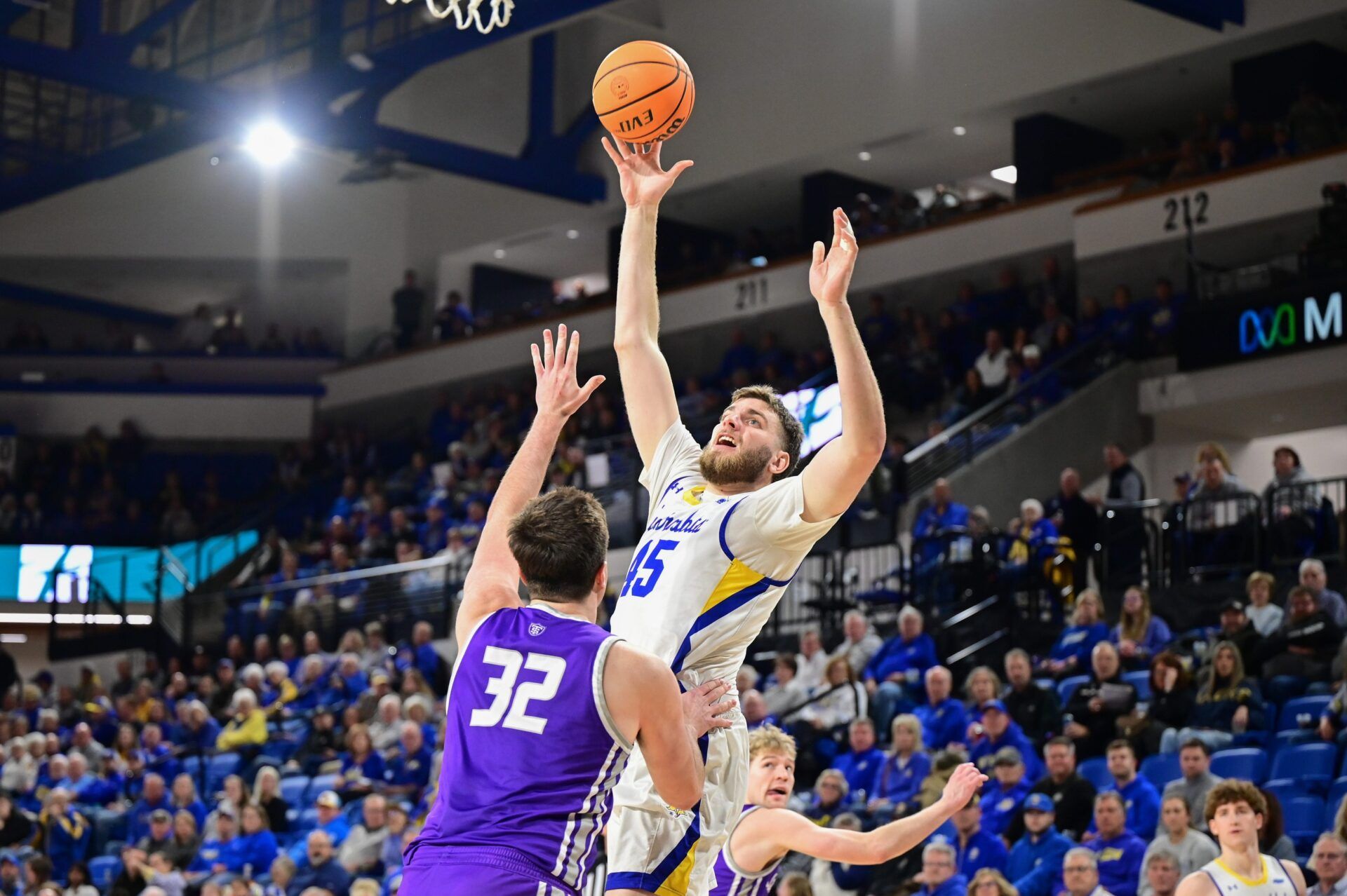 South Dakota State center Oscar Cluff (45) shoots the ball on Thursday, Feb. 6, 2025, at First Bank and Trust in Brookings, S.D.