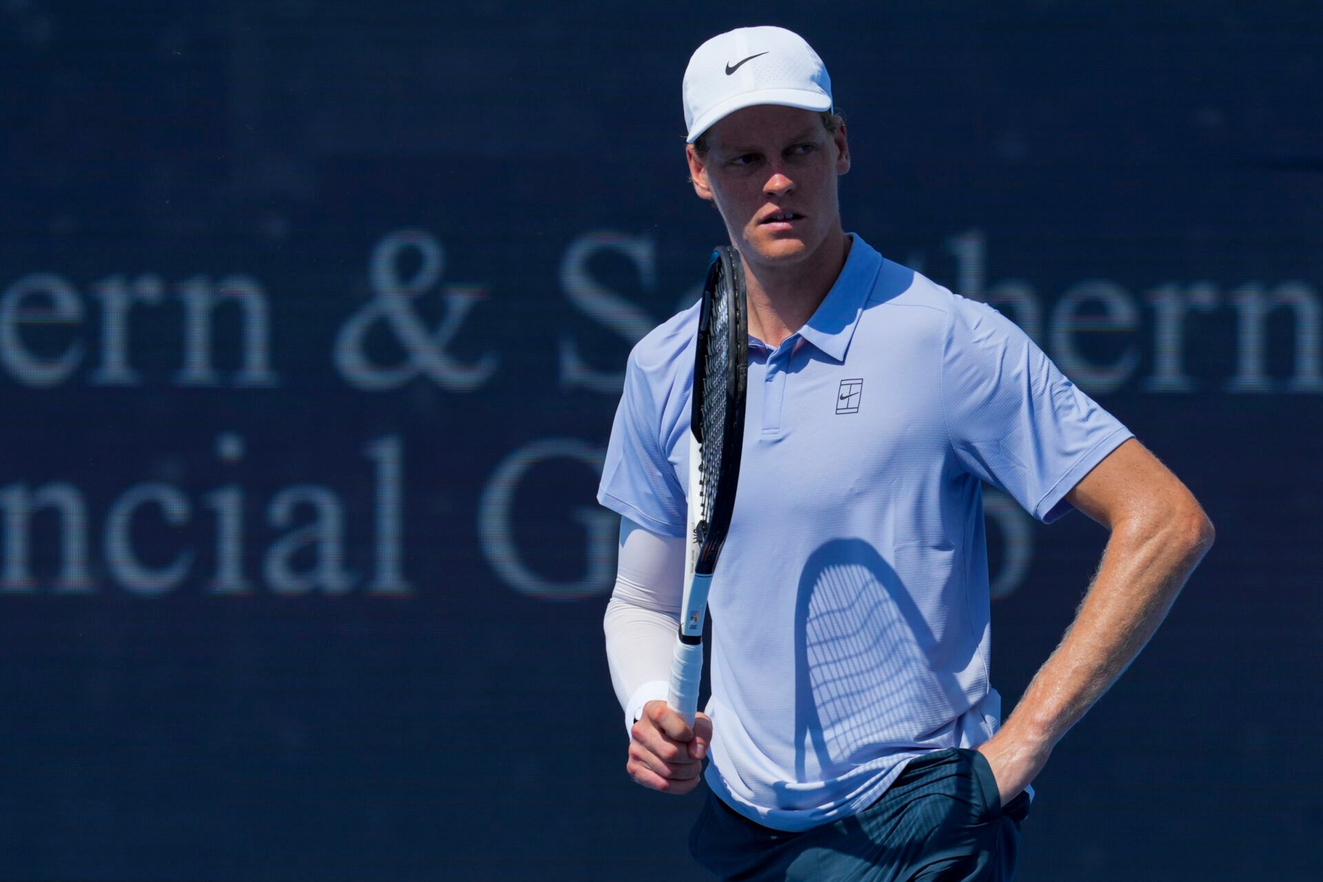 Jannik Sinner received some pleasant gestures from the crowd and his opponent Térence Atmane before his Cincinnati Open semifinal.