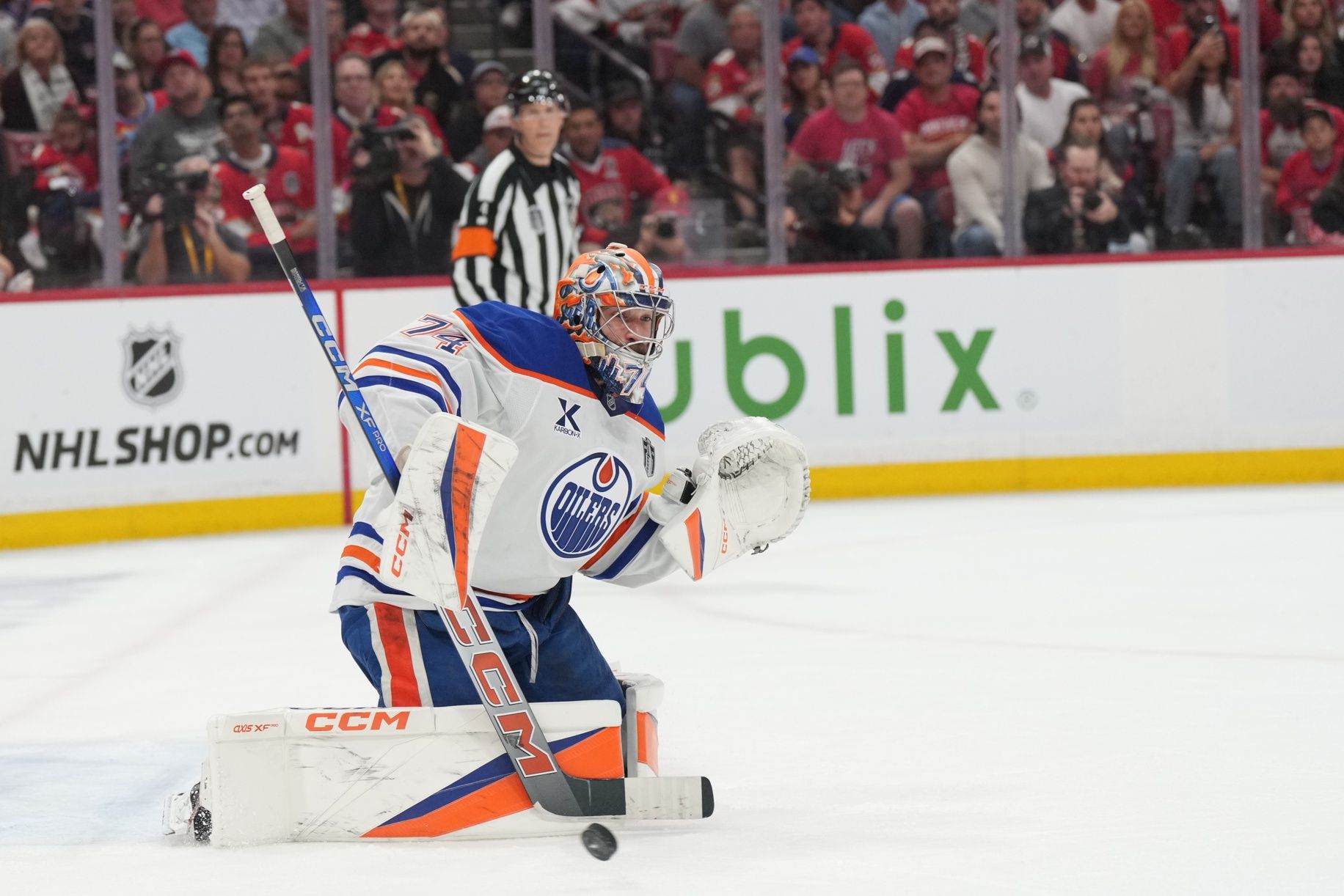 Edmonton Oilers goaltender Stuart Skinner (74) defend against a shot on net during the second period against the Florida Panthers in game three of the 2025 Stanley Cup Final at Amerant Bank Arena.