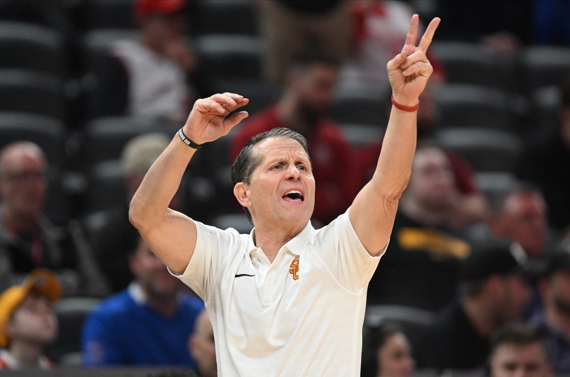 USC Trojans head coach Eric Musselman calls out a play during the second half against the Rutgers Scarlet Knights at Gainbridge Fieldhouse.