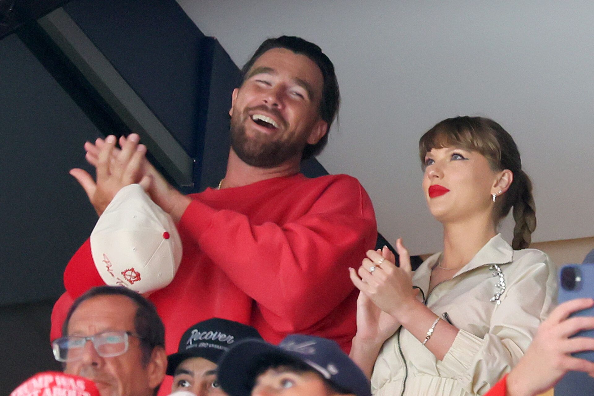Patrick Mahomes, NFL World Reacts to Travis Kelce's Jaw-Dropping Engagement  Announcement With Taylor Swift