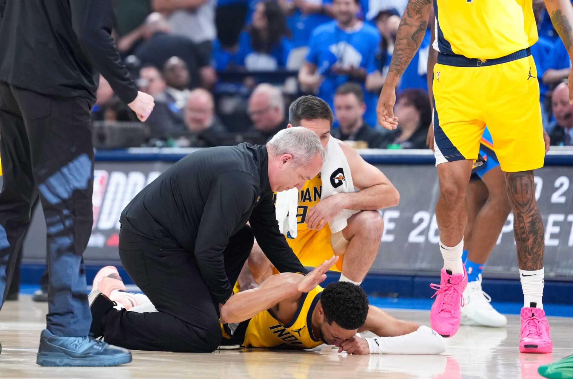 Indiana Pacers guard Tyrese Haliburton (0) reacts after suffering an injury during the first quarter against the Oklahoma City Thunder during game seven of the 2025 NBA Finals at Paycom Center.