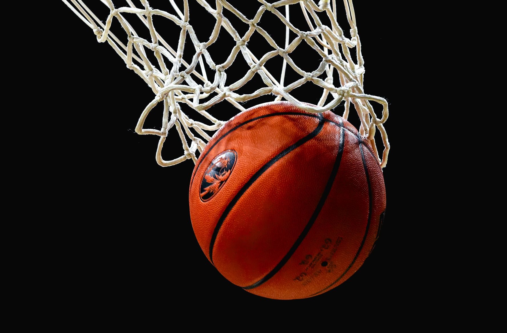 A general view of a ball going through the net during the second half between the Oklahoma Sooners and the Missouri Tigers at Mizzou Arena.