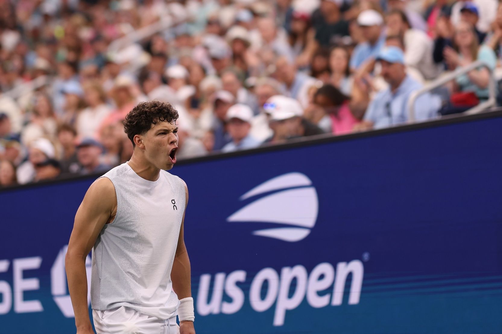 Ben Shelton (USA) reacts after winning a game Adrian Mannarino (FRA) (not pictured) on day six of the 2025 US Open tennis tournament at Billie Jean King USTA National Tennis Center.