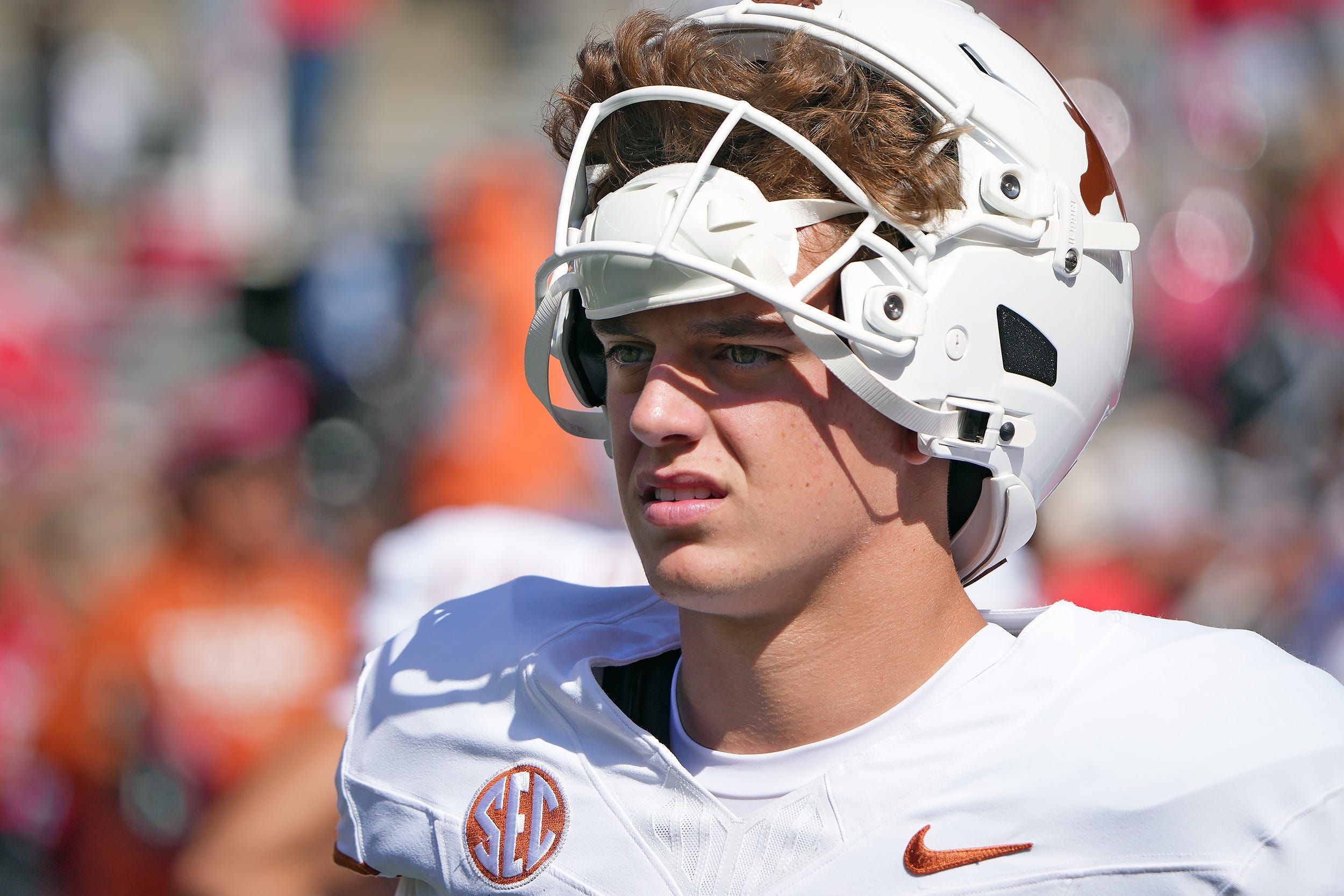 Calls Mount from Fans to 'Bench' Arch Manning as Terrible Texas Moment  Undermines Start Against Ohio State