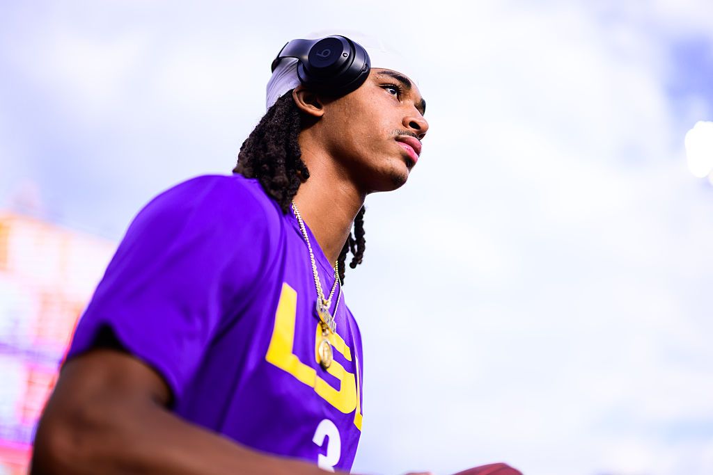 CLEMSON, SOUTH CAROLINA - AUGUST 30: DJ Pickett #3 of the LSU Tigers during pregame against the Clemson Tigers at Memorial Stadium on August 30, 2025 in Clemson, South Carolina. (Photo by Gus Stark/LSU/University Images via Getty Images)