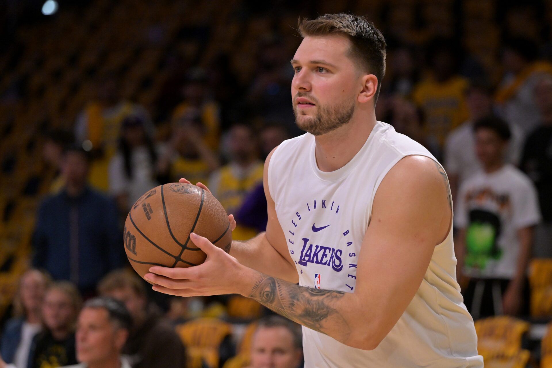 Luka Dončić's $165 Million Extension Pushes Lakers in 'Aggressive  Direction' To Strengthen Roster