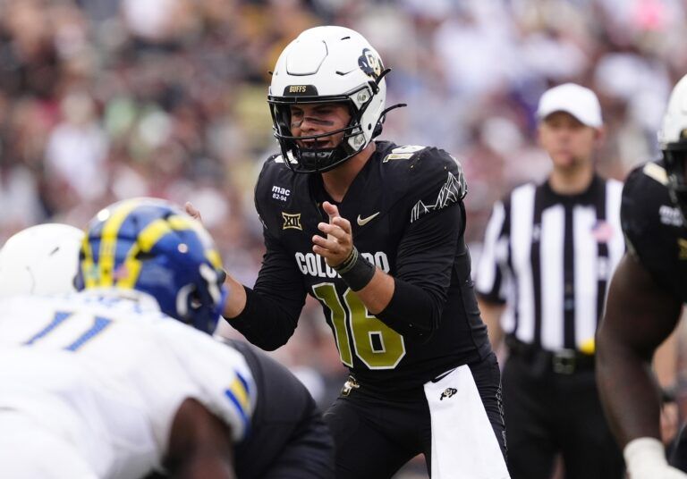 Colorado Buffaloes quarterback Ryan Staub (16) calls for the ball in the second half against the Delaware Fightin Blue Hens at Folsom Field.