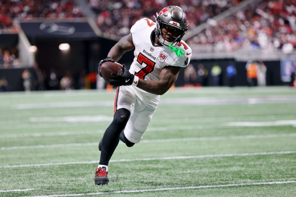 Buccaneers RB Depth Chart Who Is Tampa Bay’s RB1 After Bucky Irving