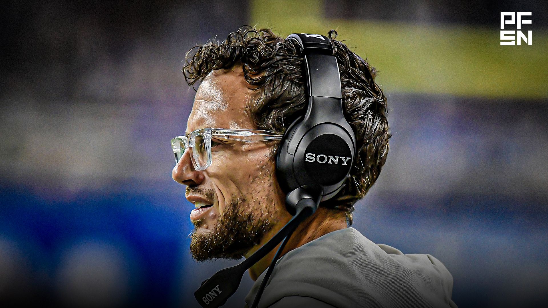 Dolphins Players Rally Behind Mike McDaniel as Job Security Questions ...