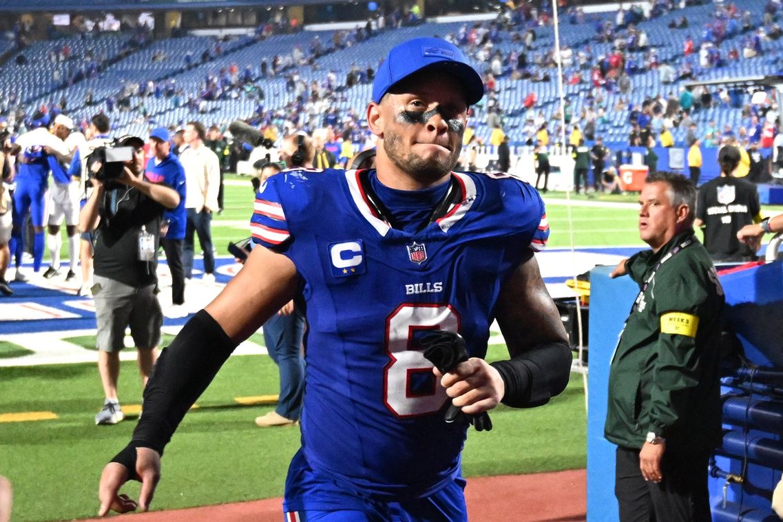 Buffalo Bills linebacker Terrel Bernard (8) leaves the field after the game against the Miami Dolphins at Highmark Stadium.