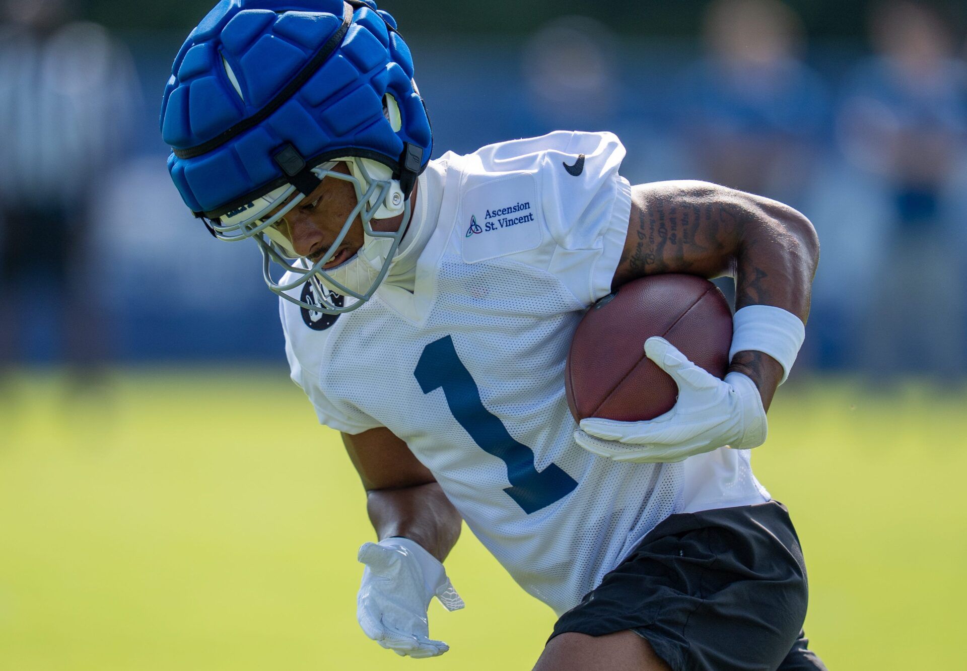 Indianapolis Colts wide receiver Josh Downs (1) catches a pass Thursday, July 24, 2025, during training camp held at Grand Park in Westfield.