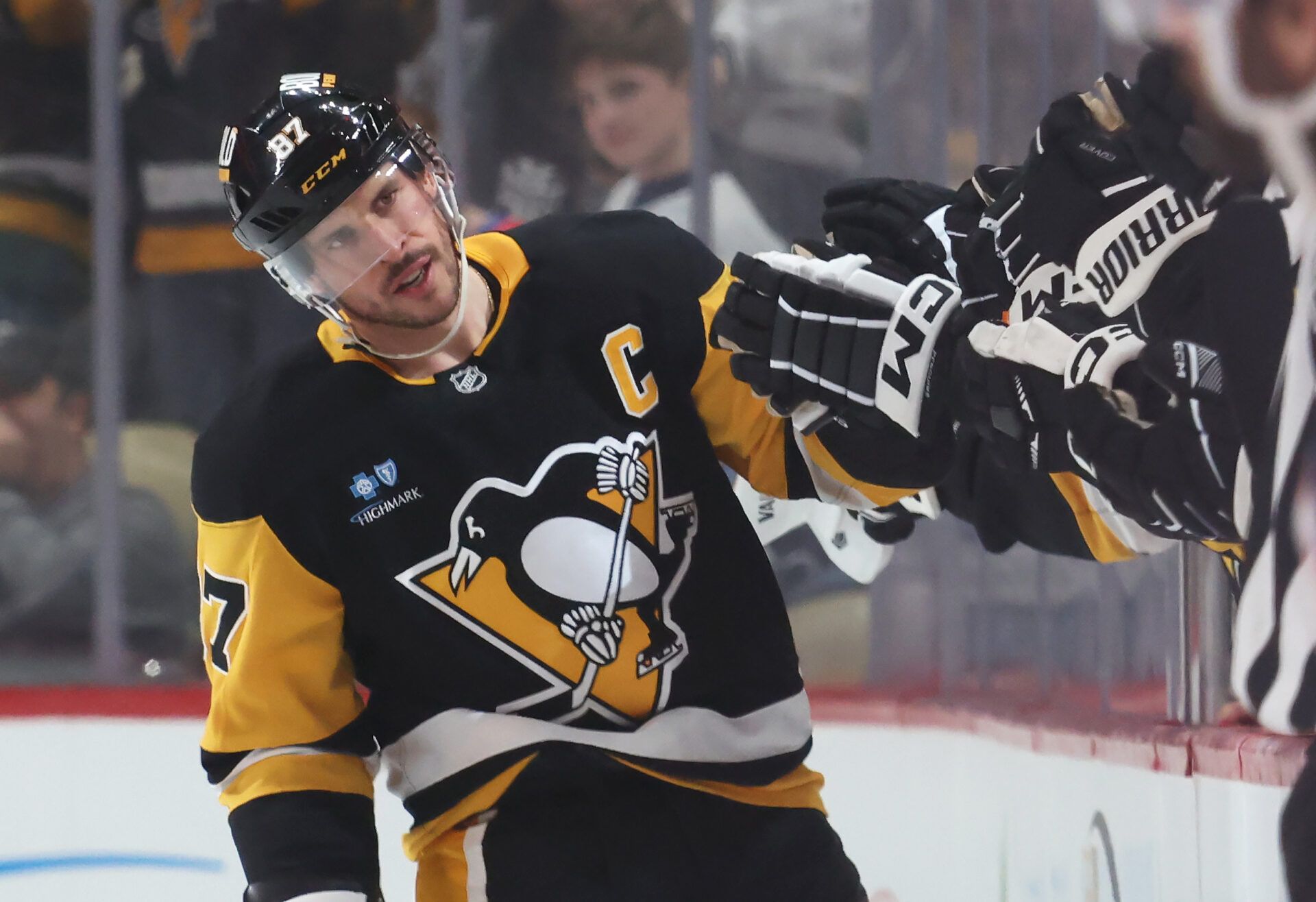 Sidney Crosby to Montreal? Insider Adds Further Credence To Trade Rumors  Linking Canadiens With Blockbuster Move | PFSN