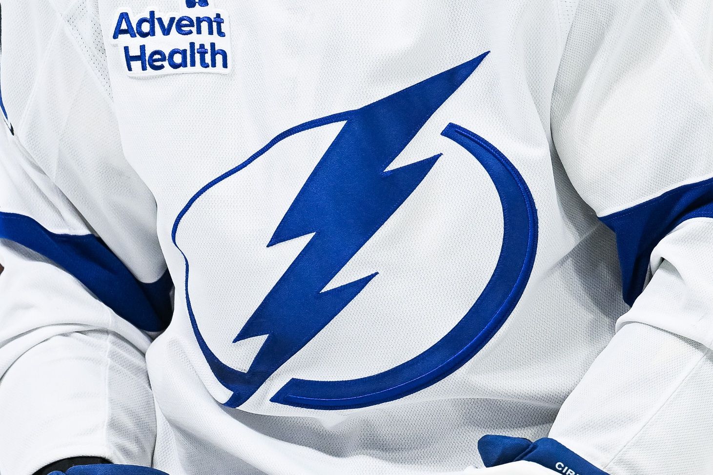 View of a Tampa Bay Lightning logo on a jersey worn by a member of the team during the first period at Bell Centre.