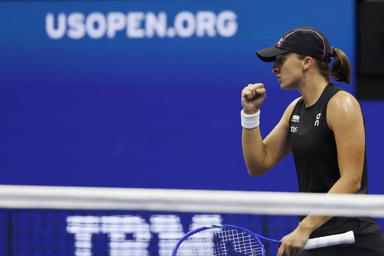 Iga Swiatek (POL) celebrates after her match against  Anna Kalinskaya (not pictured) on day seven of the 2025 US Open tennis championships at Billie Jean King National Tennis Center.