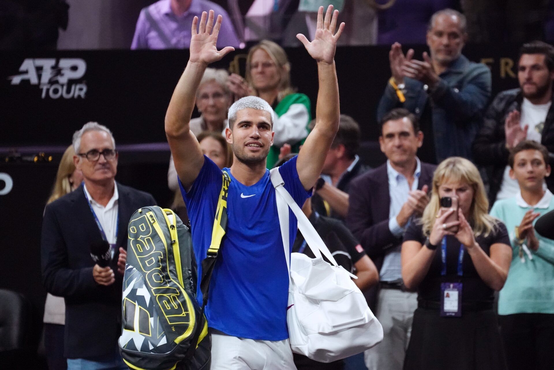 Team Europe player Carlos Alcaraz waves to the crowd after his loss to Team World player Taylor Fritz at the Laver Cup at Chase Center.