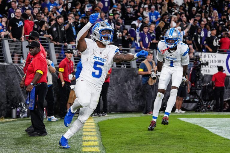 Detroit Lions running back David Montgomery (5) celebrates a touchdown against Baltimore Ravens during the second half at M&T Bank Stadium in Baltimore, Md. on Monday, Sept. 22, 2025.