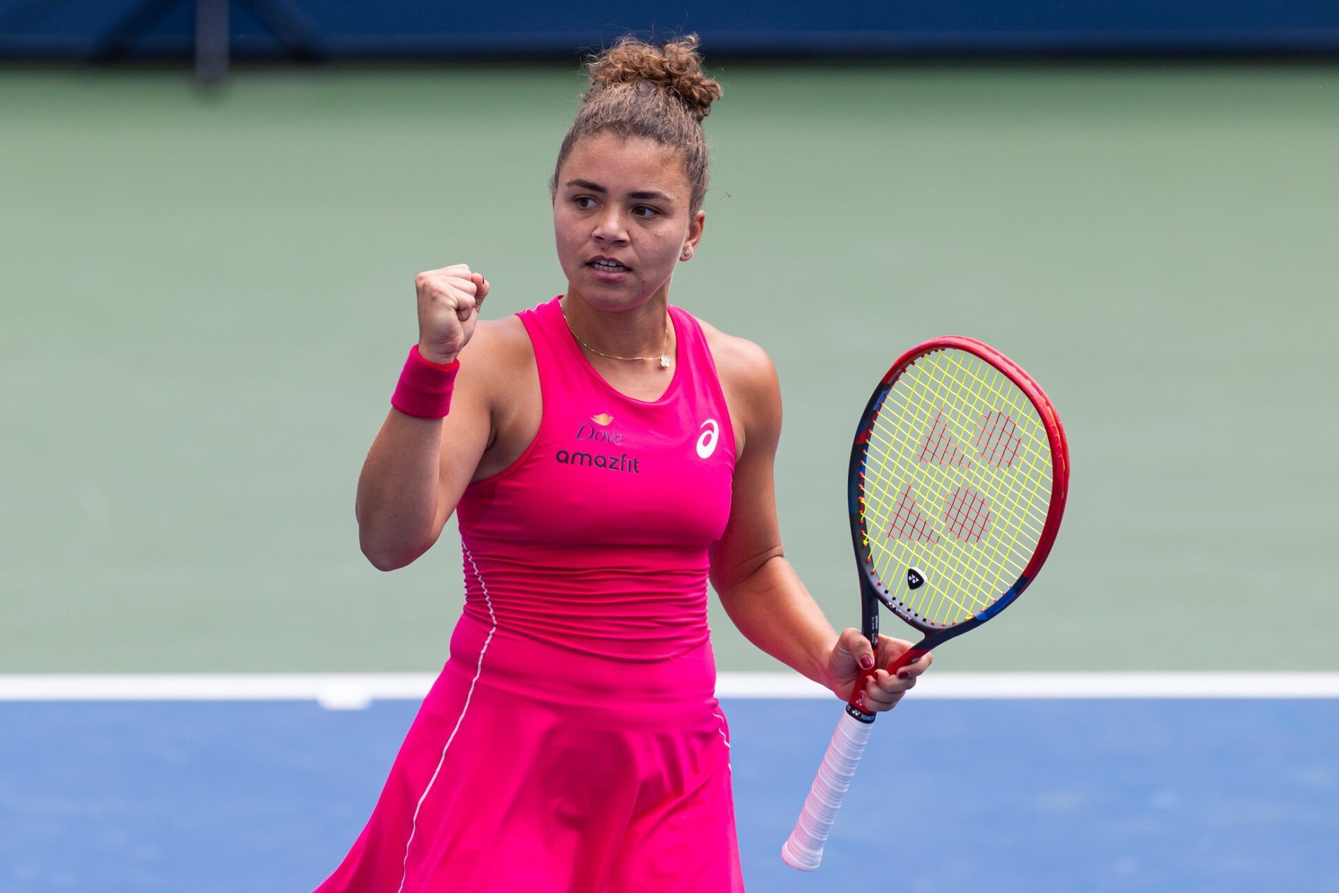 Jasmine Paolini of Italy in action against Marketa Vondrousova of Czech Republic in the third round of the womens singles at the US Open at Billie Jean King National Tennis Center.