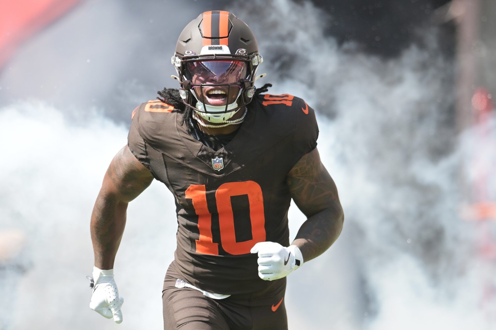 Cleveland Browns running back Quinshon Judkins (10) is introduced before the game between the Browns and the Green Bay Packers at Huntington Bank Field.