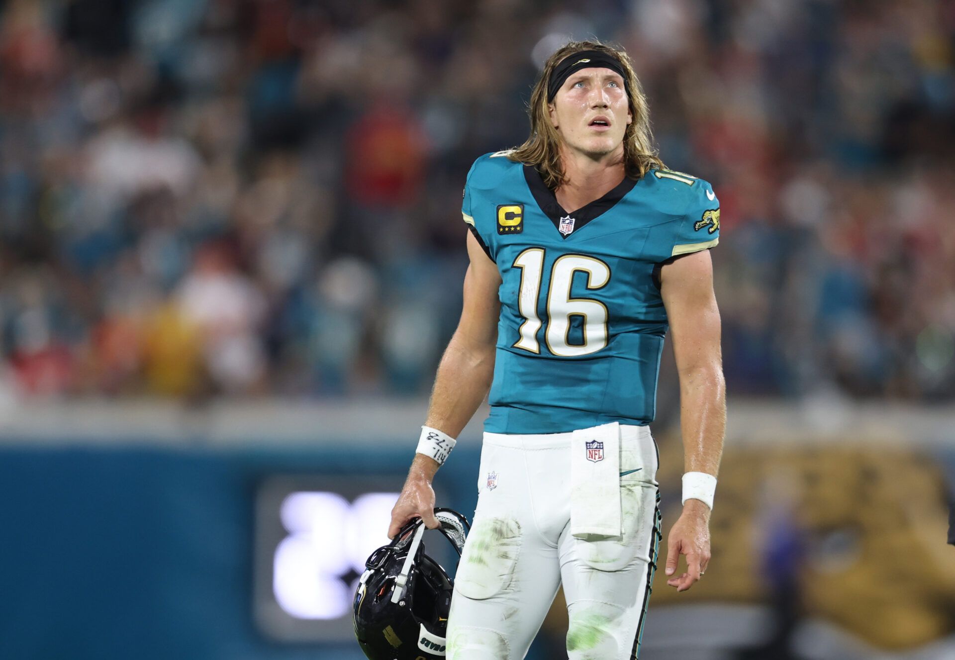 Jacksonville Jaguars quarterback Trevor Lawrence (16) during the first half against the Kansas City Chiefs at EverBank Stadium.