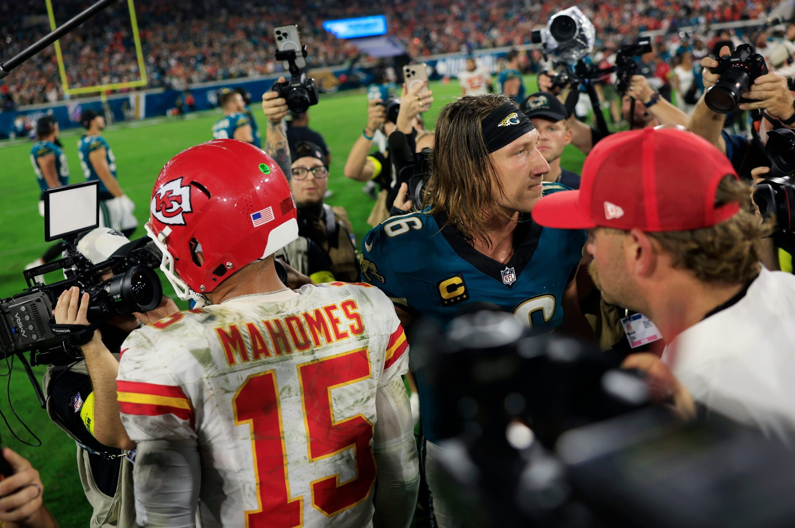 Can the Chiefs Still Make the 2025 NFL Playoffs? A Look at Kansas City